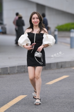 黑短裙凉高跟 21-04-19-80P