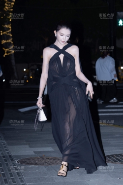 LB082-64P 上海时装周-震撼超透镂空网纱裙少妇【RAW➕JPG】