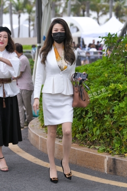 丝袜高跟鞋丽人 21-04-17-100P