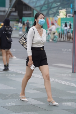 220929-3 60p