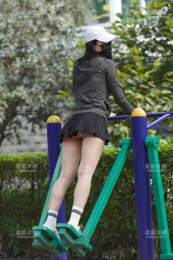 2020.11.6 照片410p+视频12分45秒