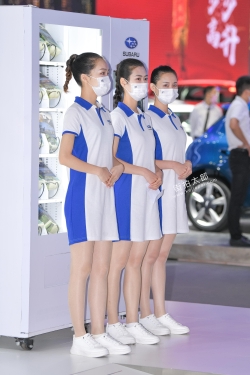 蓝白裙丝袜运动鞋 21-07-20-42P2