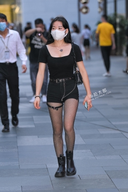 闪亮黑网丝 21-08-17-37P