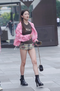 230517-9 70p