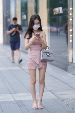 220803-15 110p