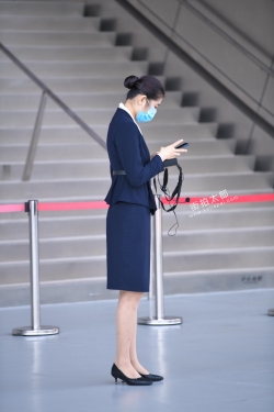 丝袜礼仪 20-10-21-35P