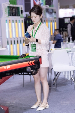 LB269-69P 杭州台球展-偶遇极品丰满美腿少妇