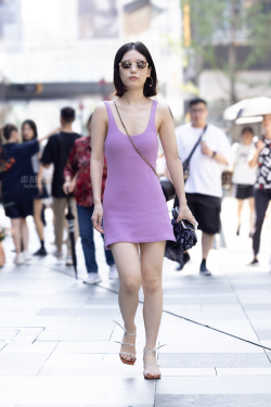 230701-4=63 紫色连衣短裙韵味少妇