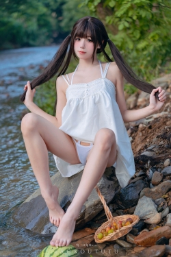 黏黏 60p+视频1分28秒