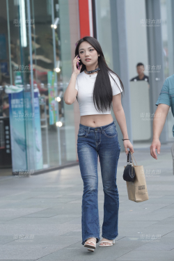 230629-7 52p