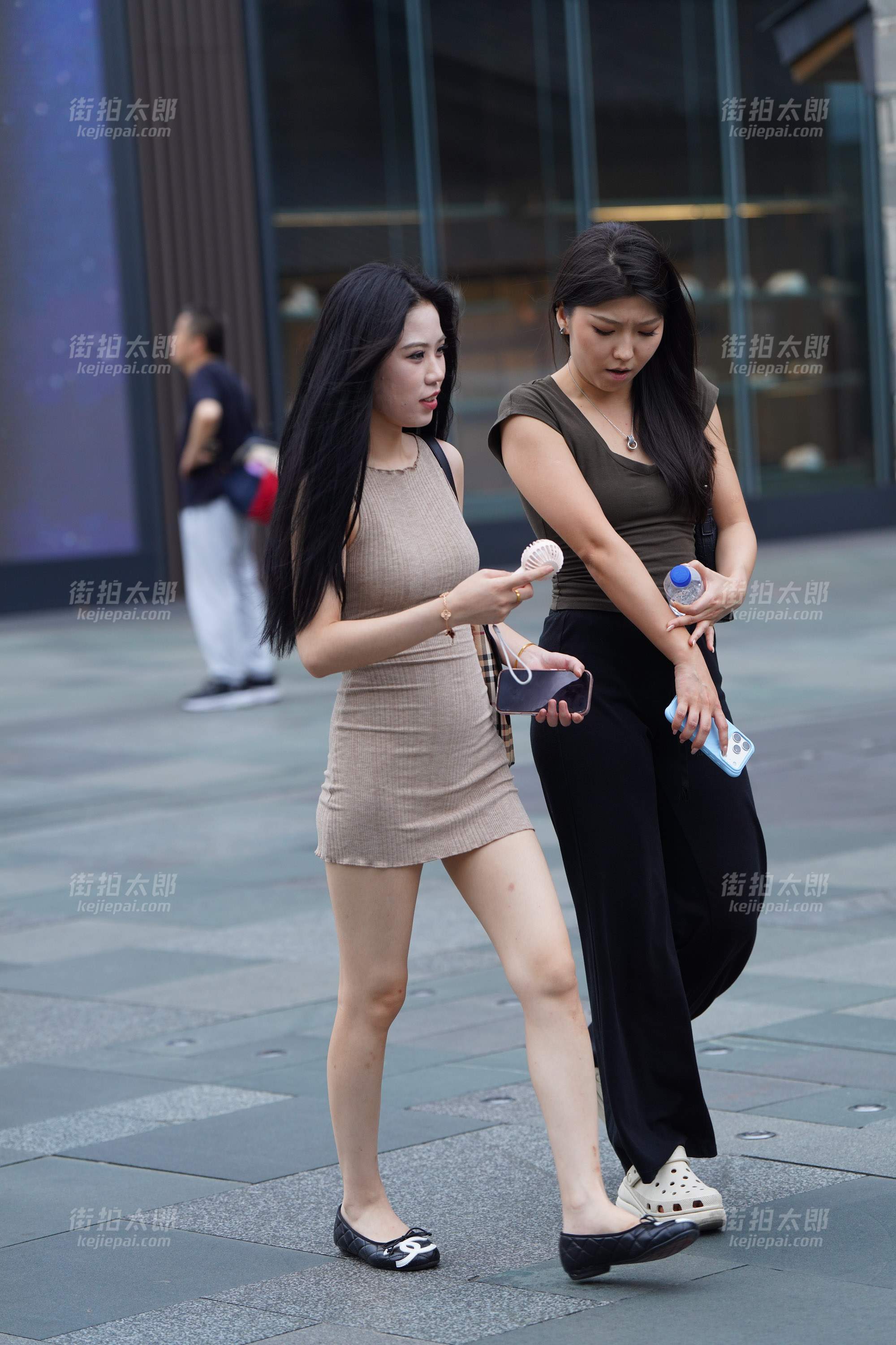 260701-13 37p