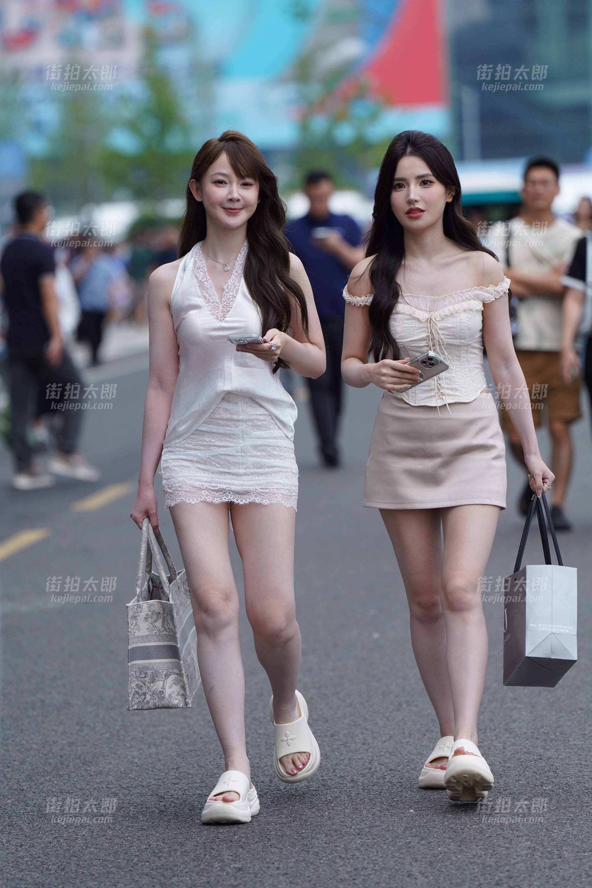 250830-26 70p