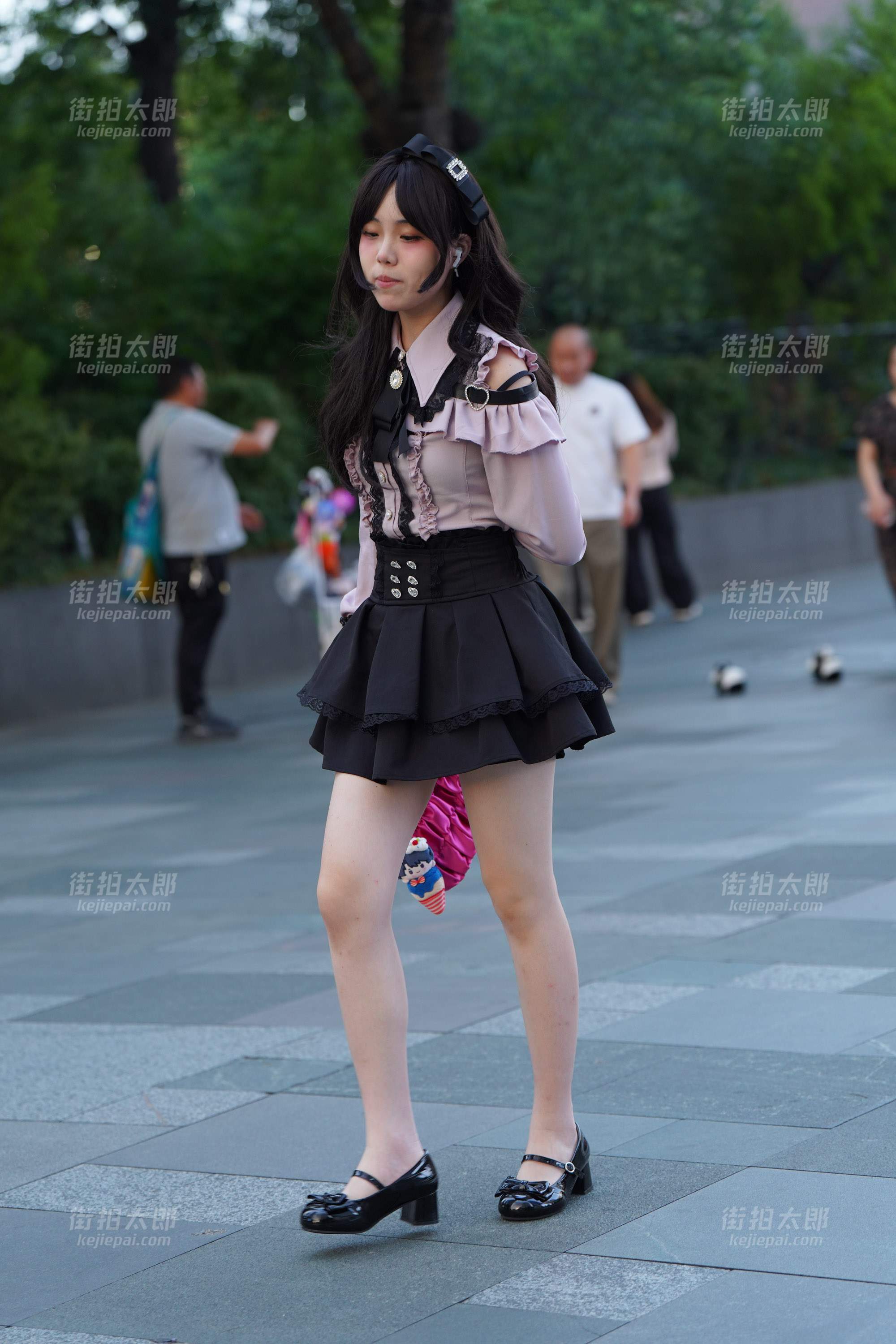 250807-36 52p