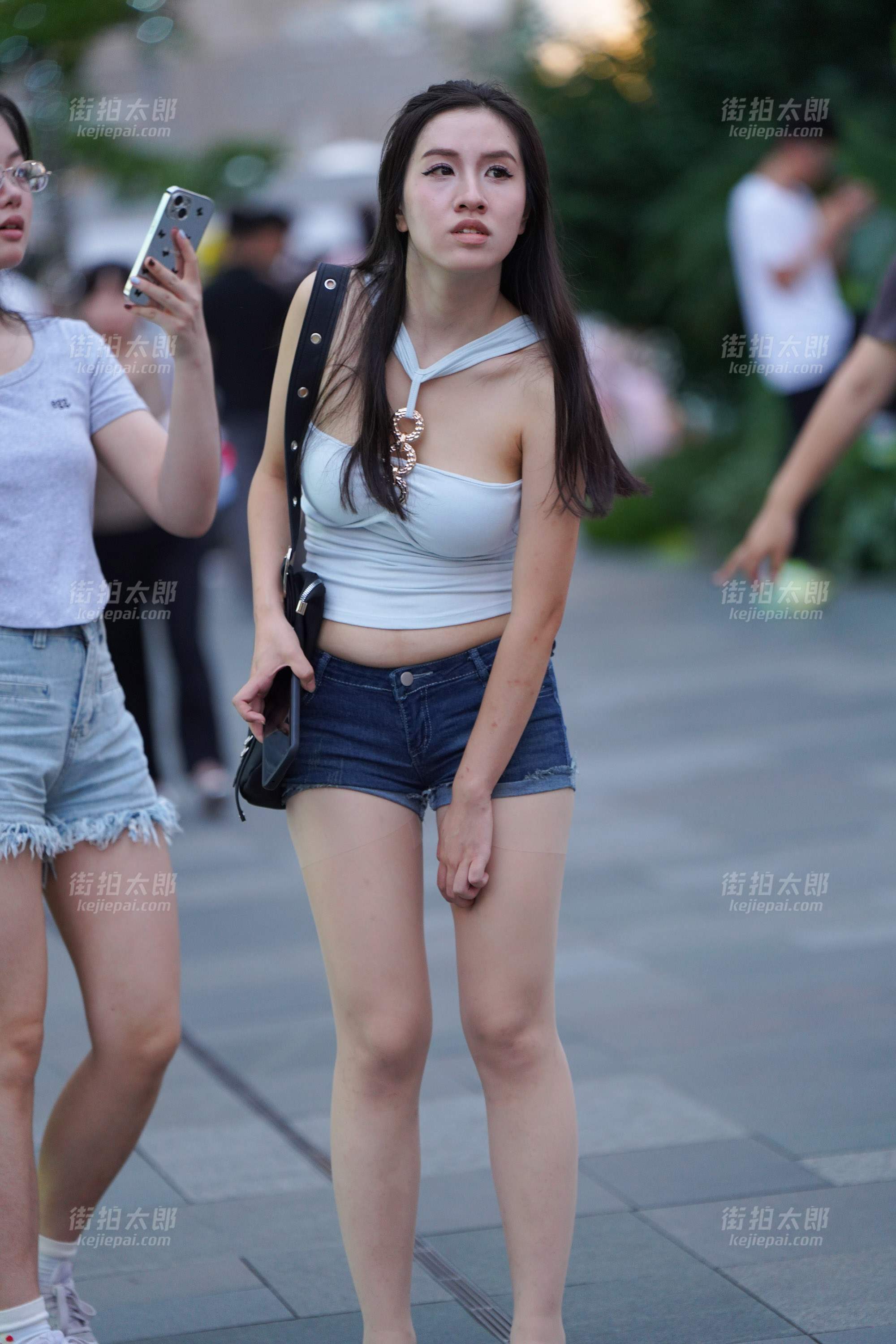 250809-14 125p