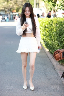 白色系小姐姐91P