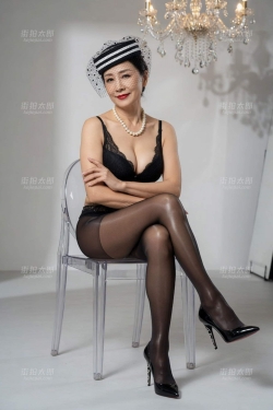 AI40 贵妇影棚写真 照片15p